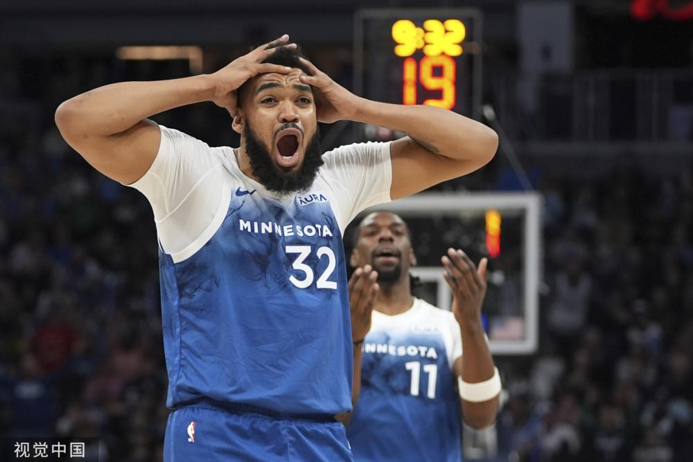 在足球转会 在足球转会