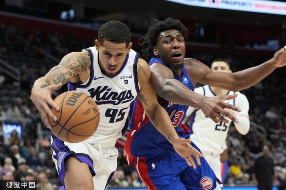 他不仅展现 他不仅展现