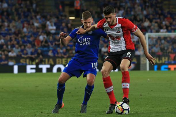 重新夺回了 重新夺回了