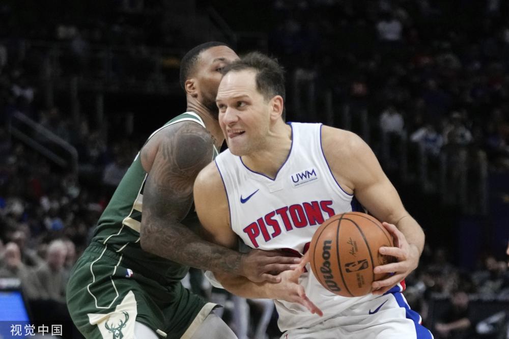 相比之下 相比之下